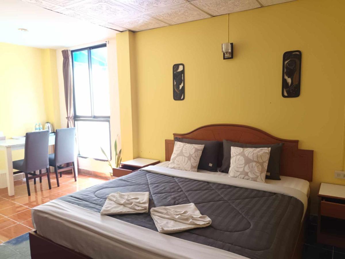 Patong Rose Guest House 50M To Beach Exterior foto