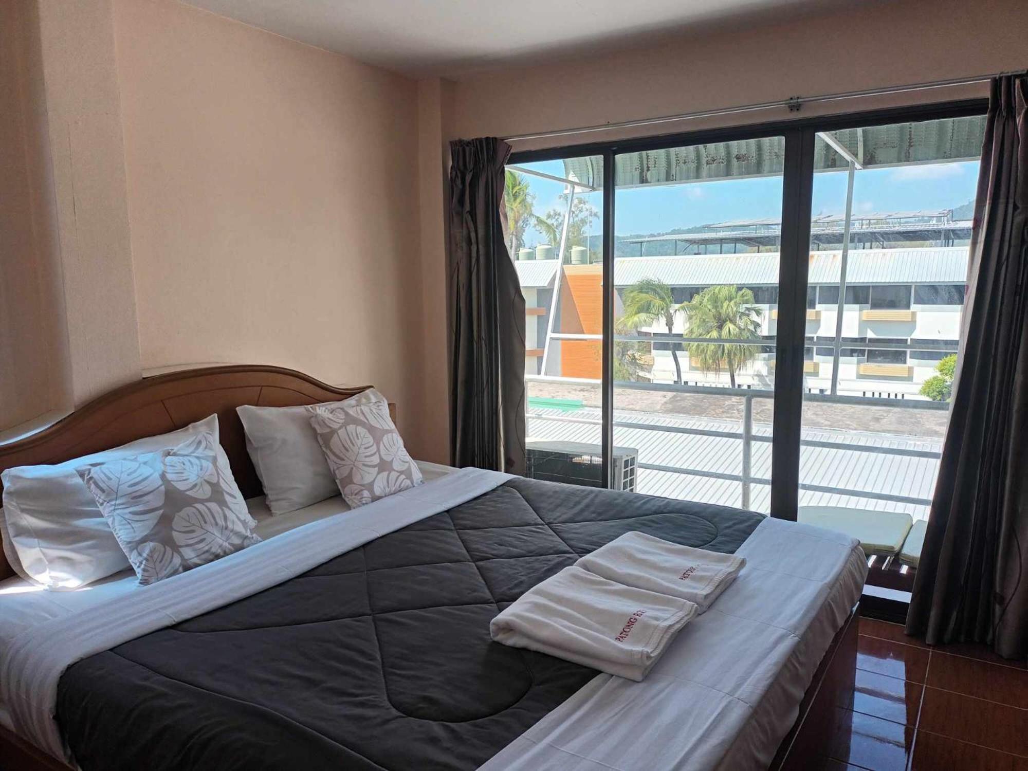 Patong Rose Guest House 50M To Beach Exterior foto