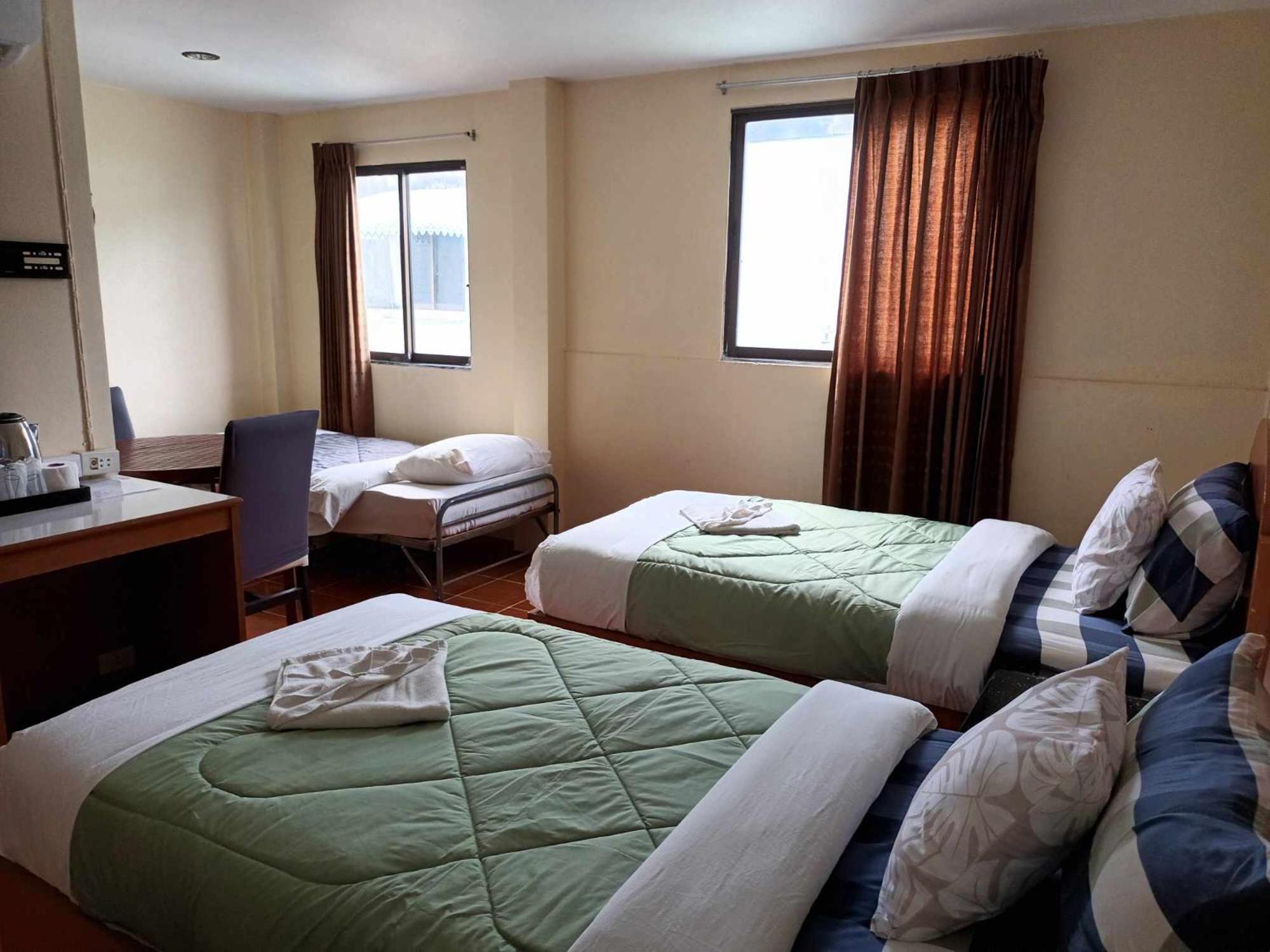 Patong Rose Guest House 50M To Beach Exterior foto