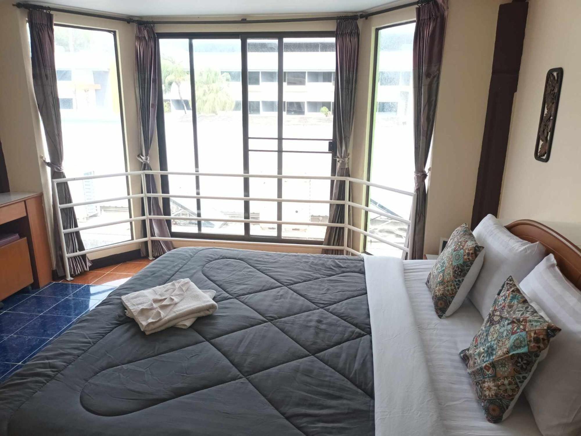 Patong Rose Guest House 50M To Beach Exterior foto