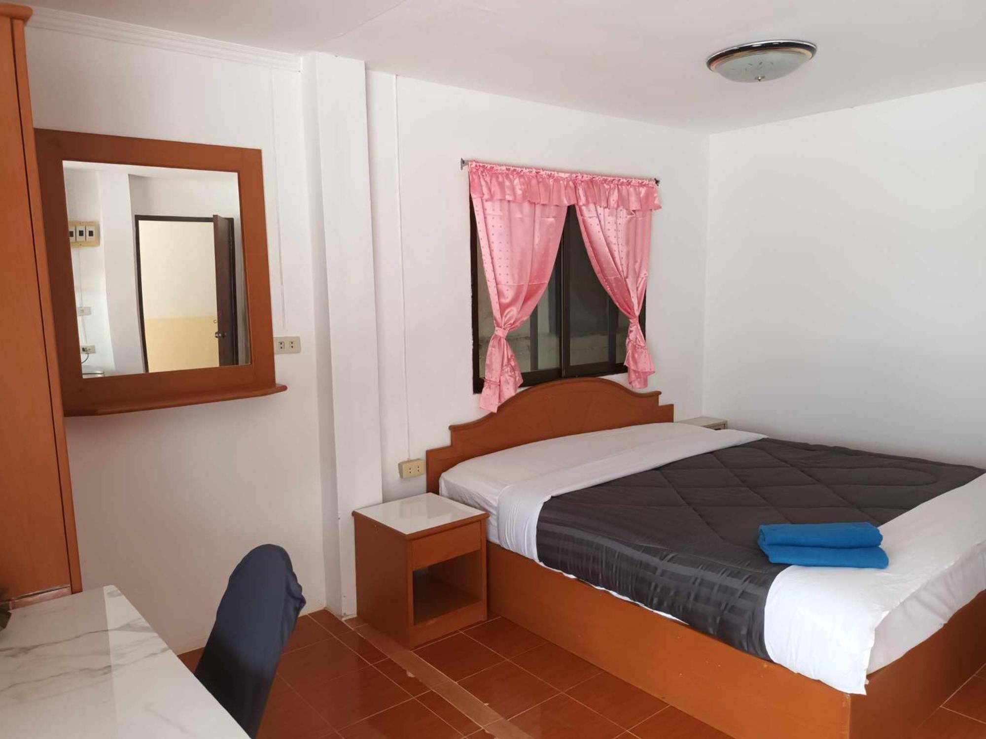 Patong Rose Guest House 50M To Beach Exterior foto