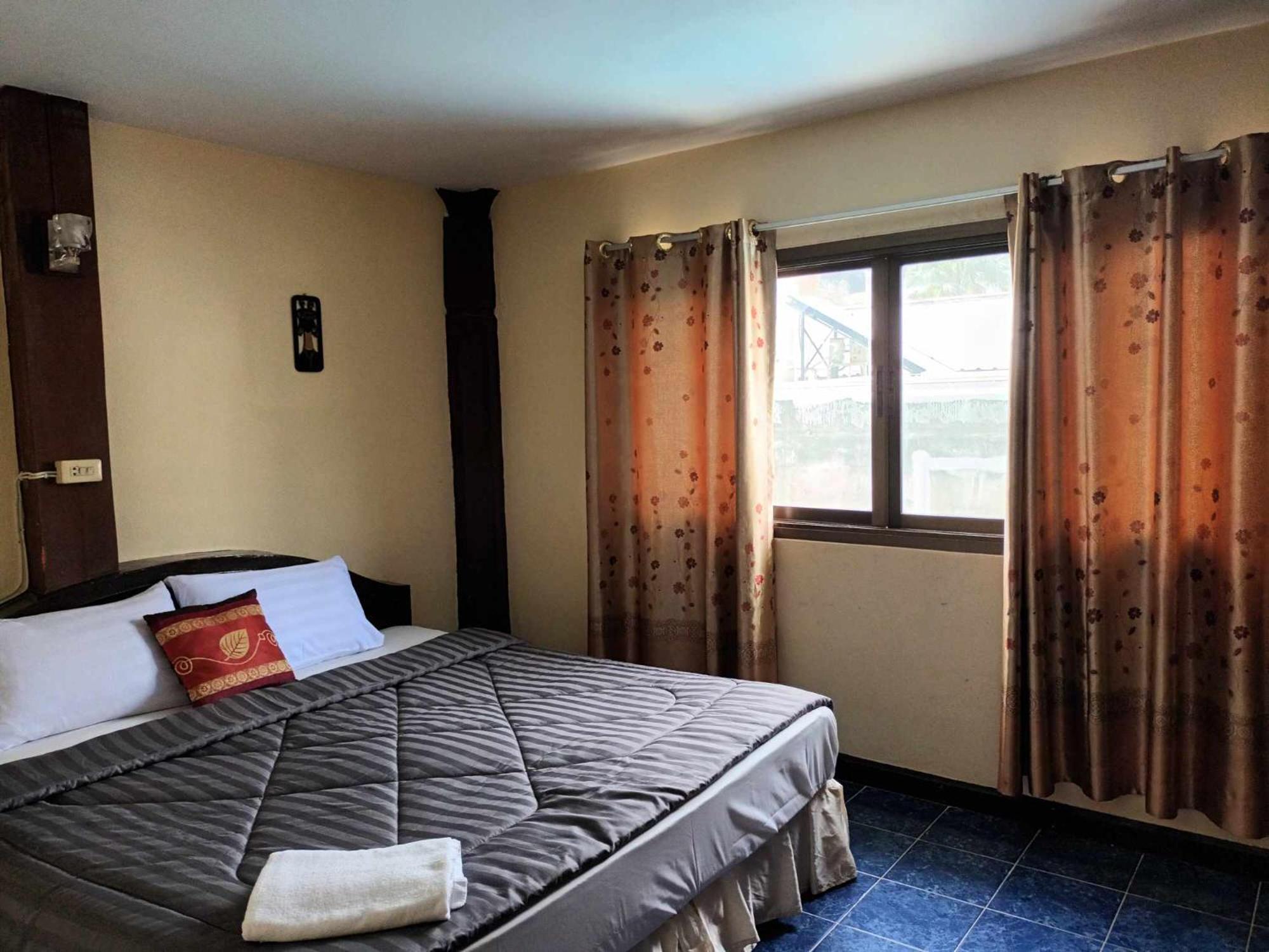 Patong Rose Guest House 50M To Beach Exterior foto