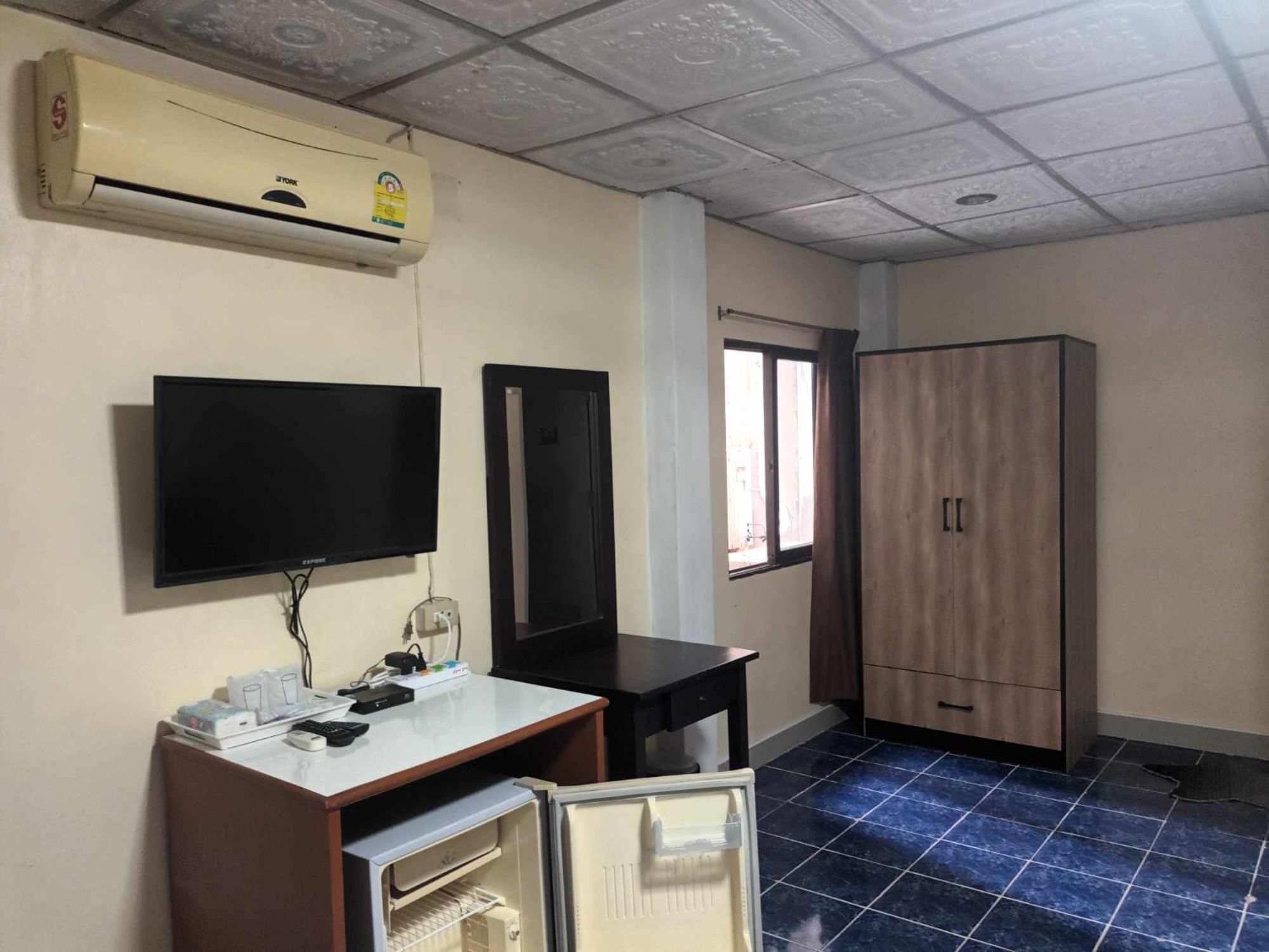 Patong Rose Guest House 50M To Beach Exterior foto