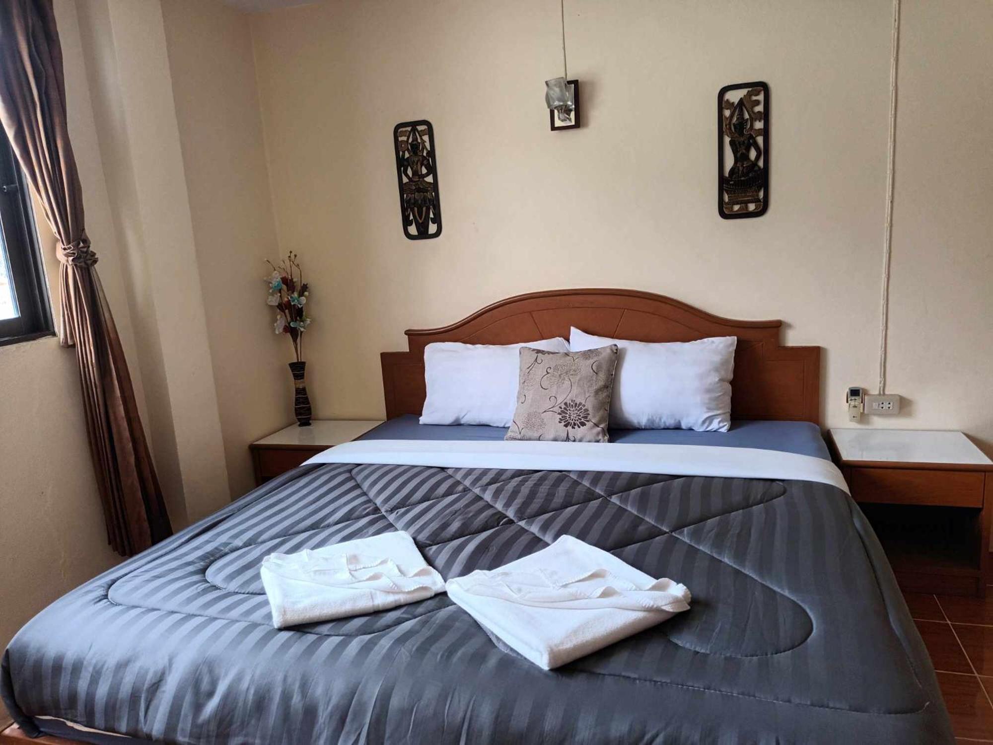 Patong Rose Guest House 50M To Beach Exterior foto